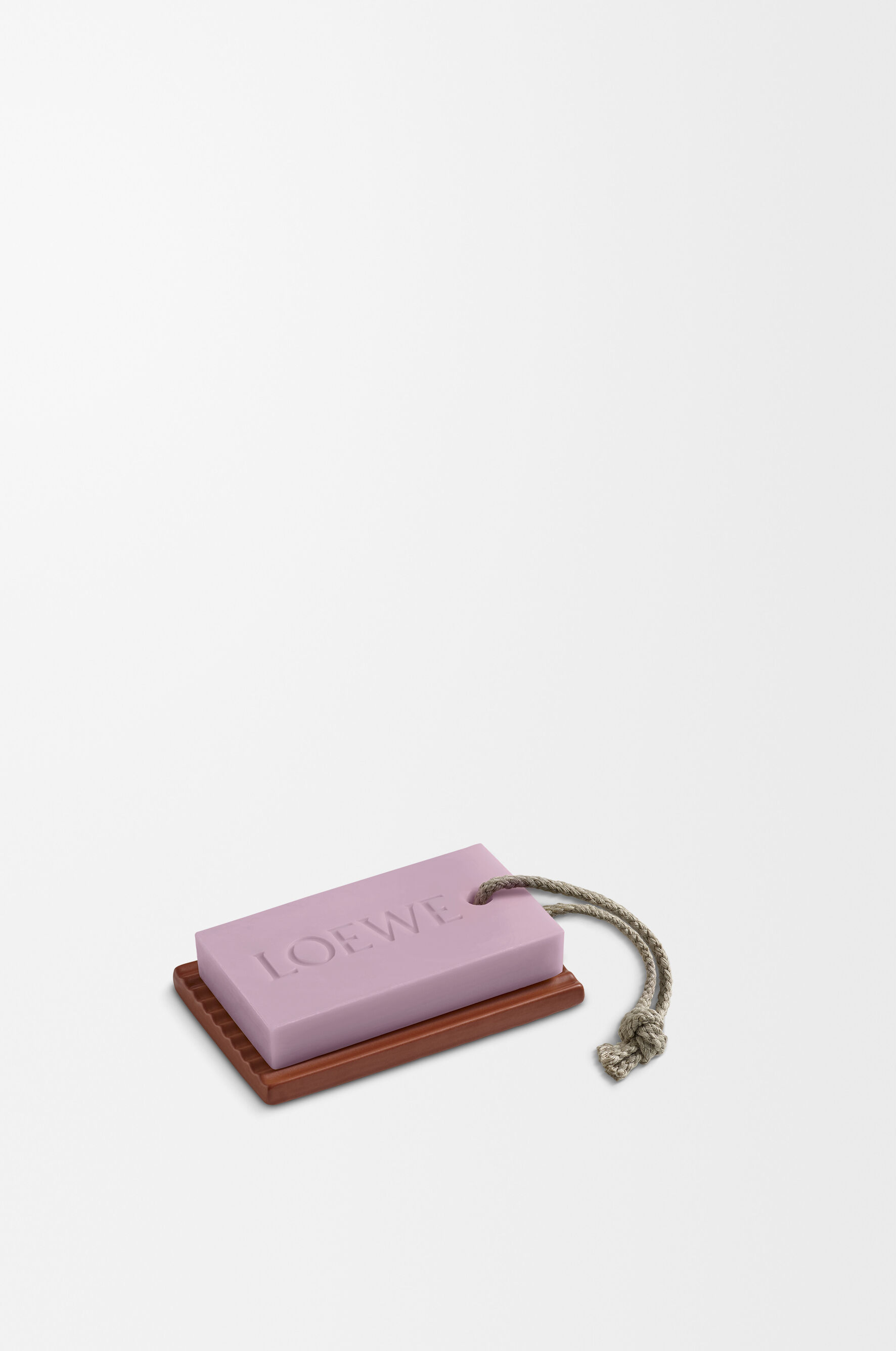Ivy Large solid soap | LOEWE Perfumes