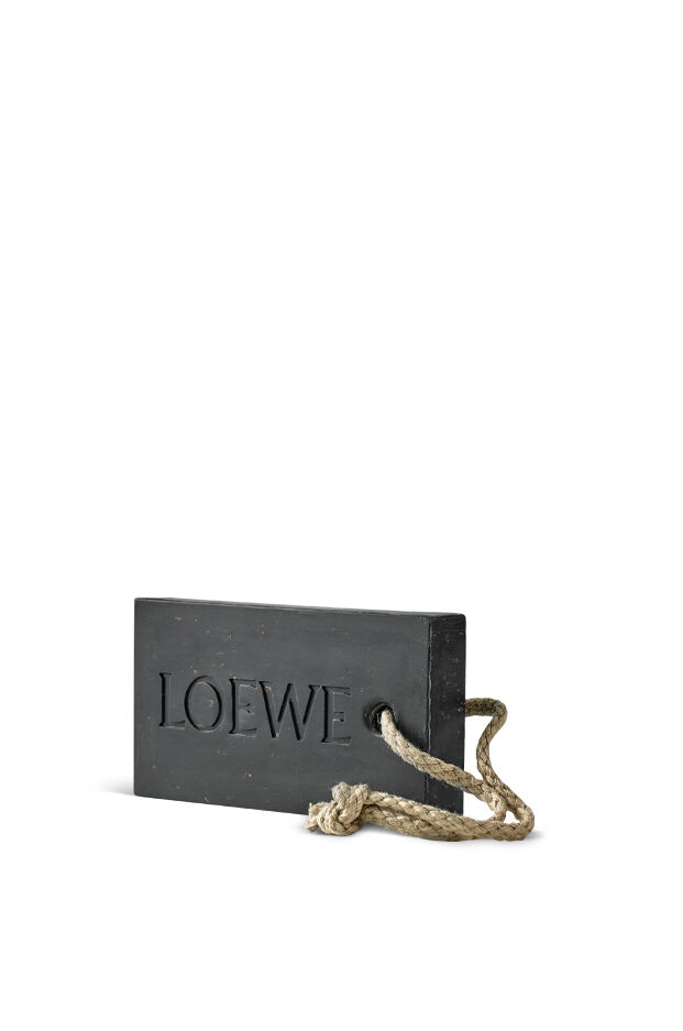 Buy online Liquorice solid soap | LOEWE Perfumes