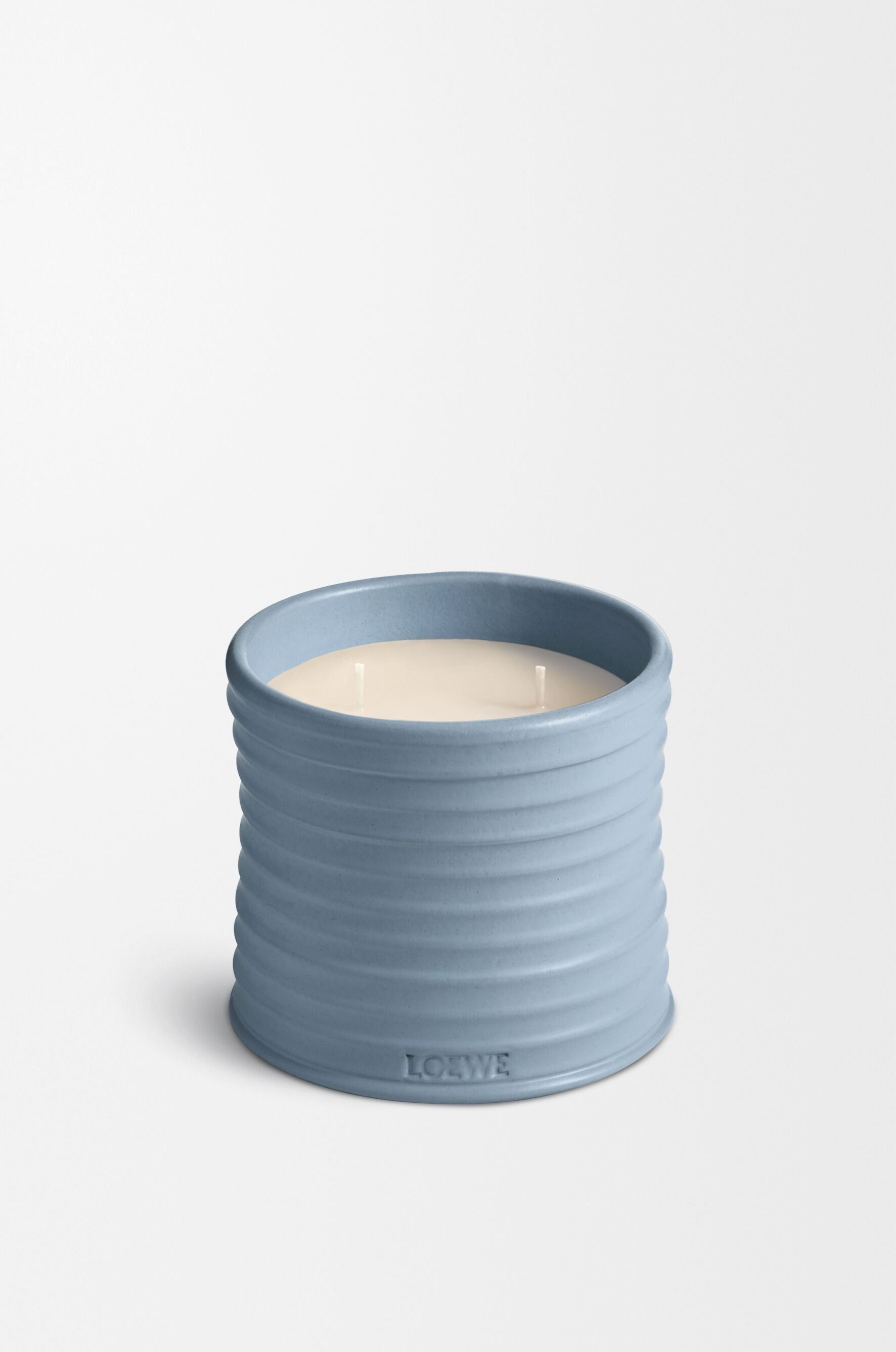 ロエベ　LOEWE Cypress キャンドル　610g サイプレス Cypress Balls | LOEWE Perfumes