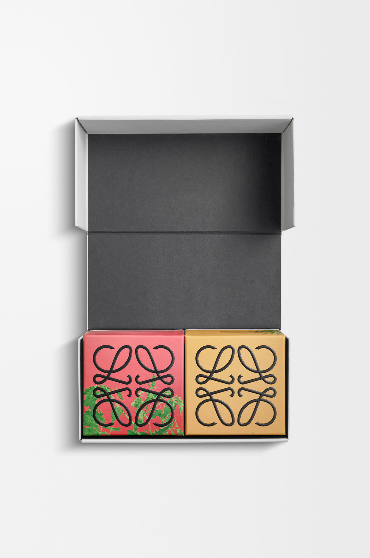 LOEWE Perfumes customizable Gift Set 2xCandle S 2 of 2
