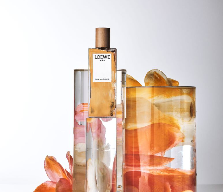Buy online LOEWE Aura Pink Magnolia | LOEWE Perfumes