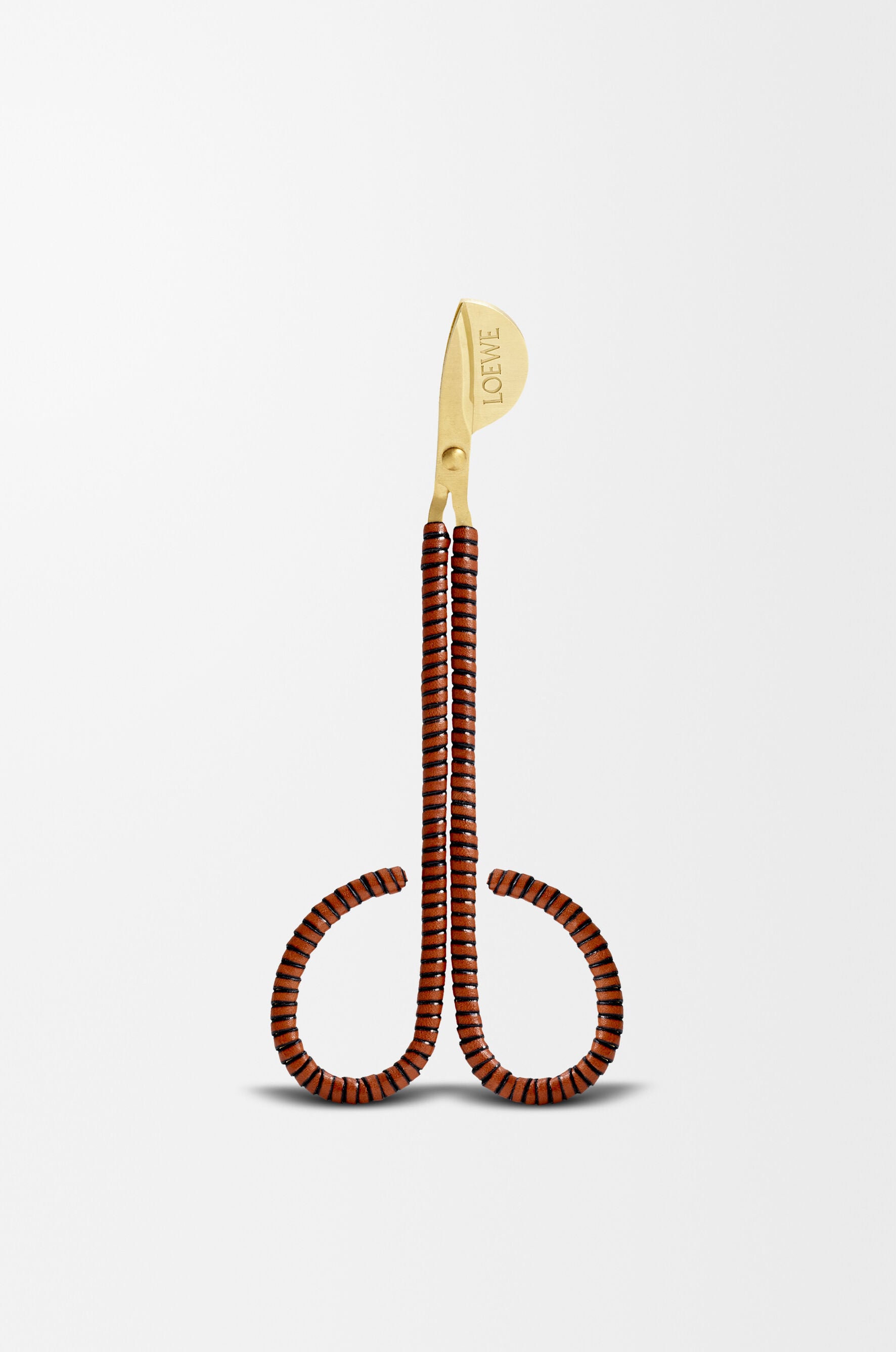 Wick Trimmer | LOEWE Perfumes