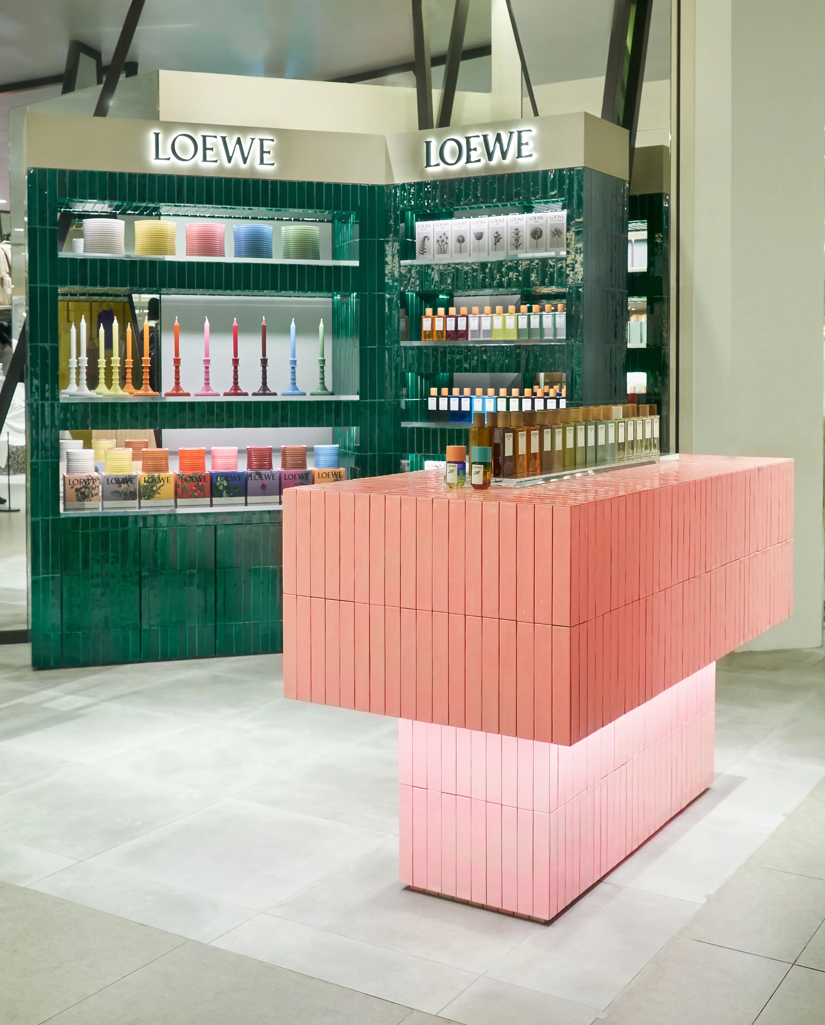 LOEWE Perfumes Osaka