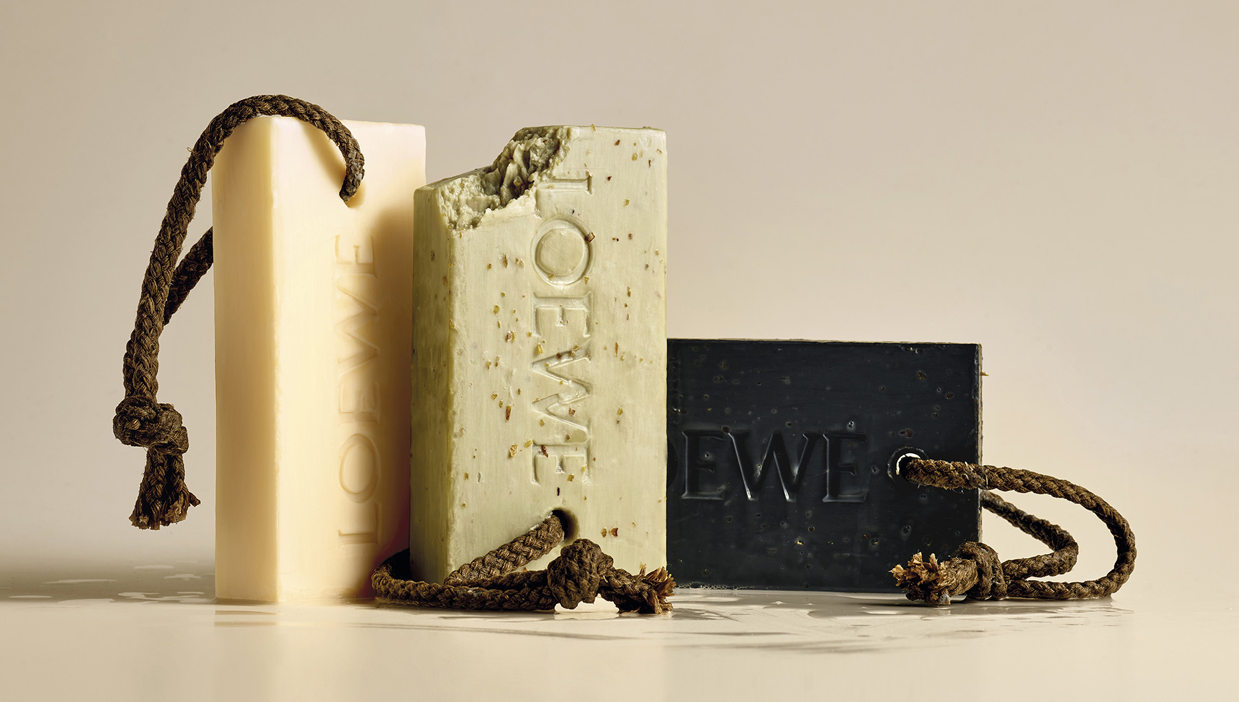 loewe official website