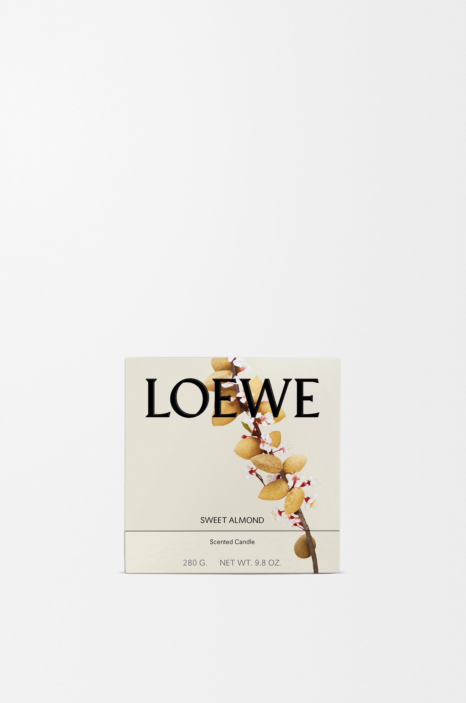 中号甜杏仁香薰蜡烛 6 of 7