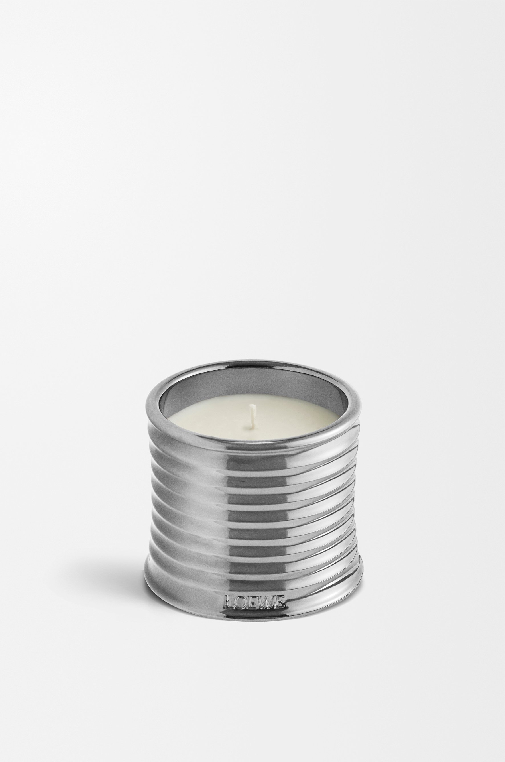 Black Sesame キャンドル ミディ 1 of 7